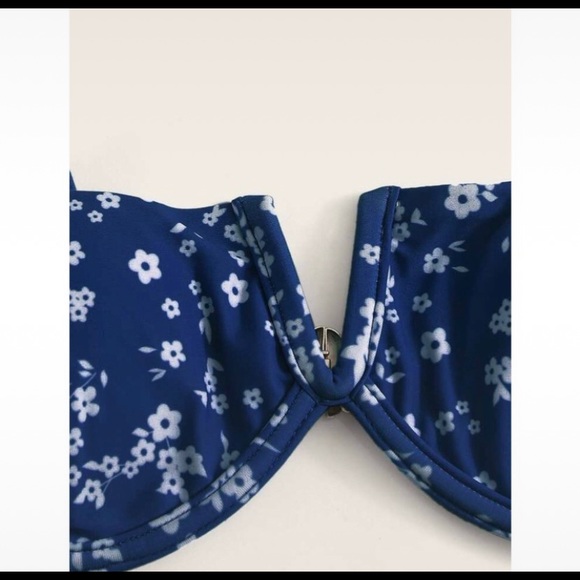 Bikini set - Picture 3 of 6